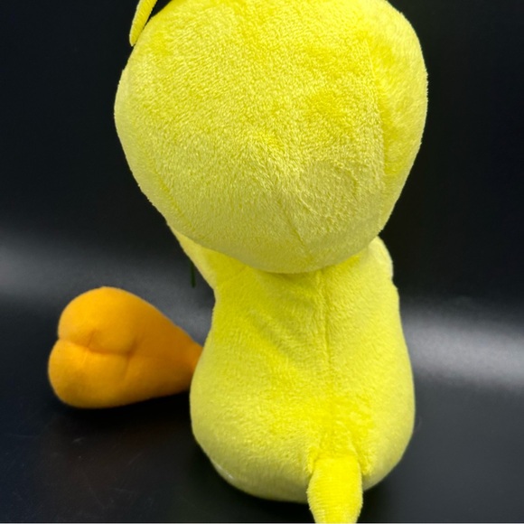 Tweety Bird plush toy from the Looney Tunes franchise - Picture 10 of 14